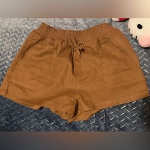 Flowy shorts